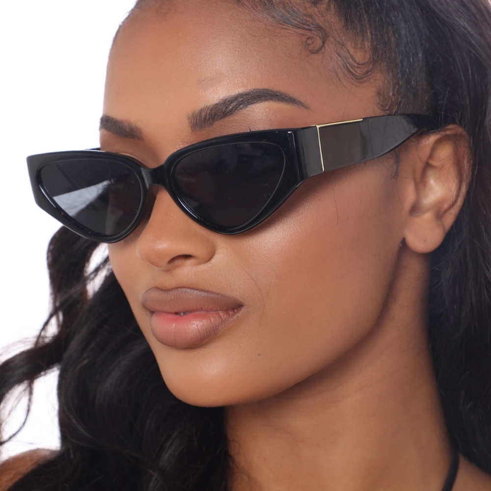 ❤New! "Let's Link Up" Black Sunglasses